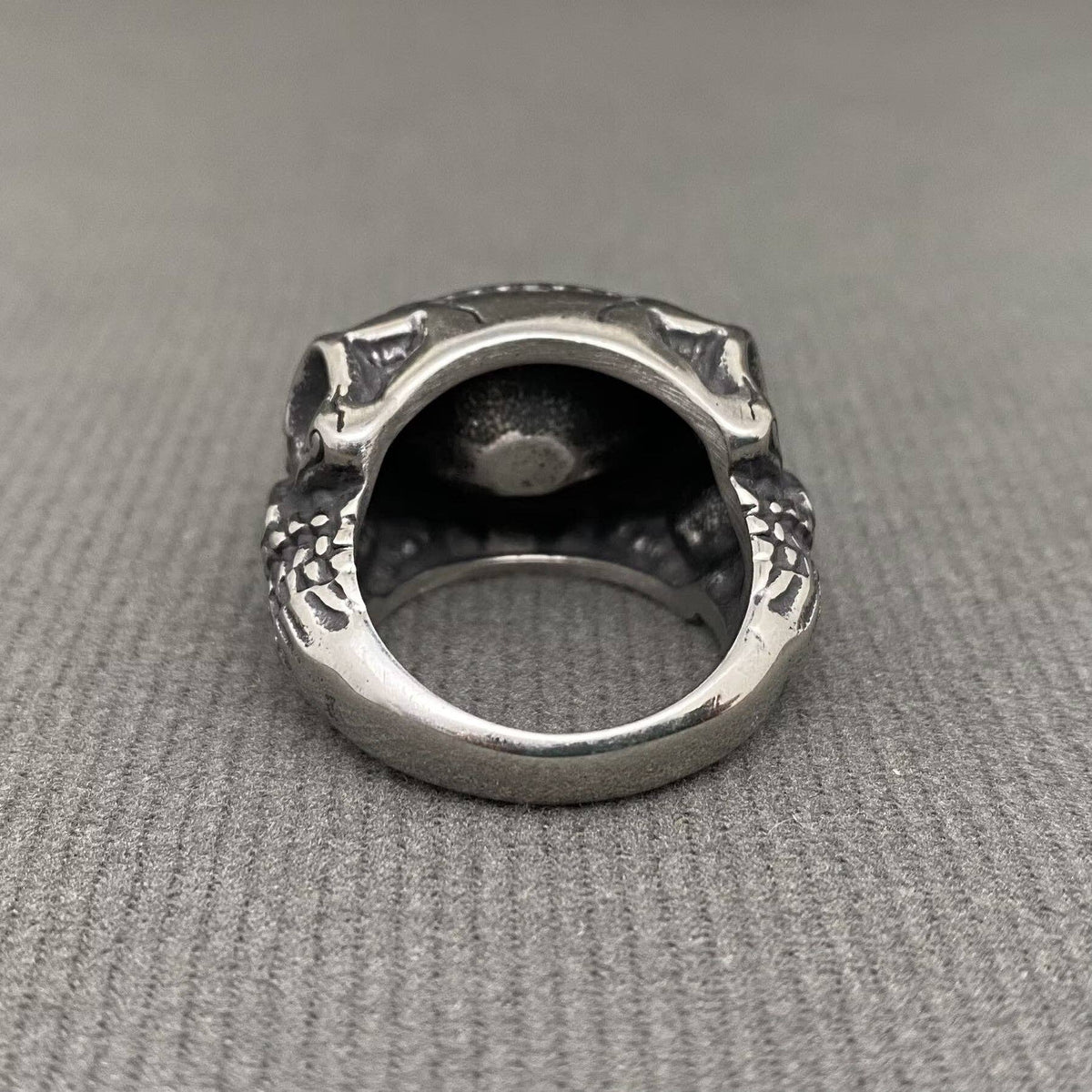 Oval Zircon Inlaid Skull Men's Stainless Steel Ring - MJ/MR: Dark Blue / 11