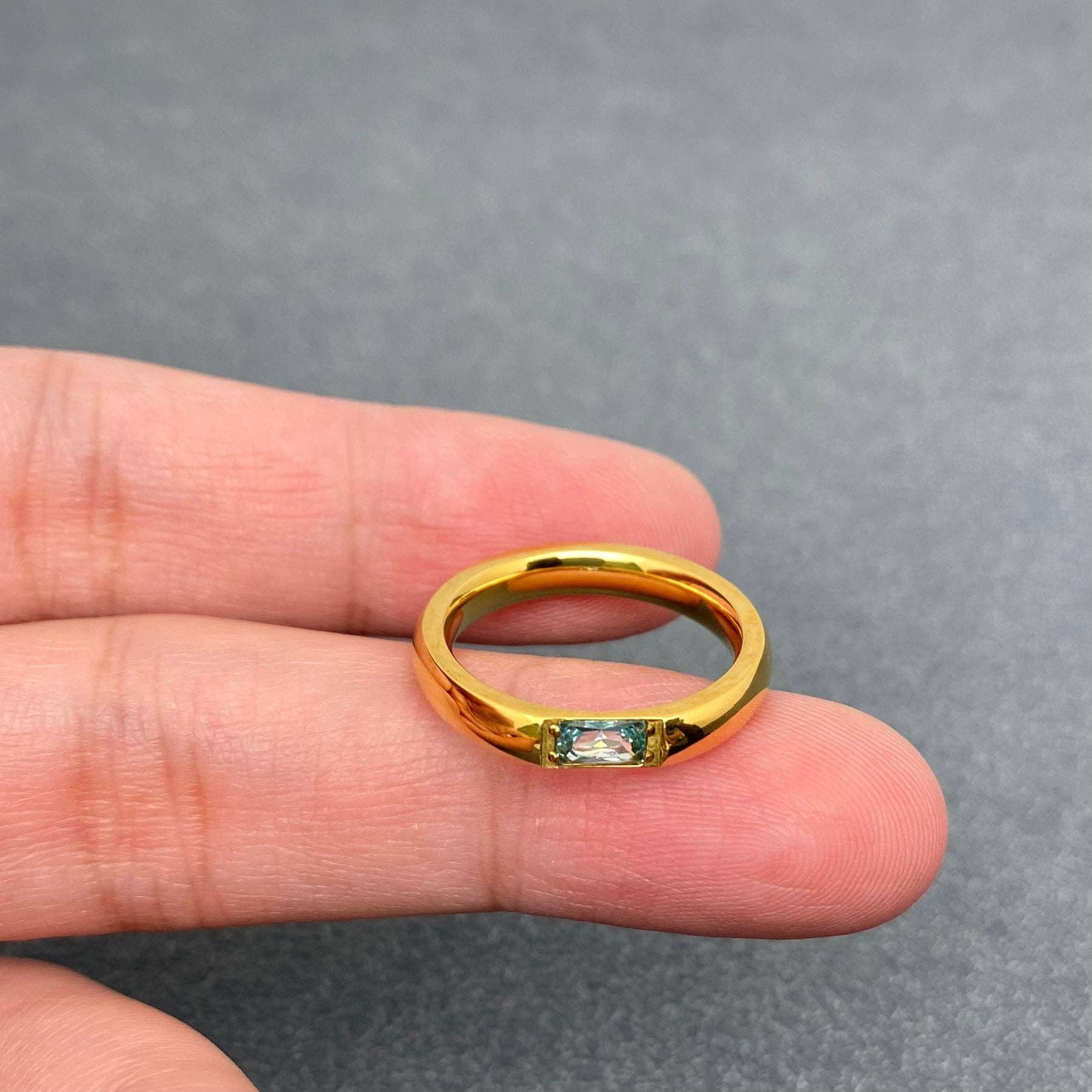 3.5mm Inlaid Zircon 18K Gold Plated Steel Ring - FGS: Purple / 8