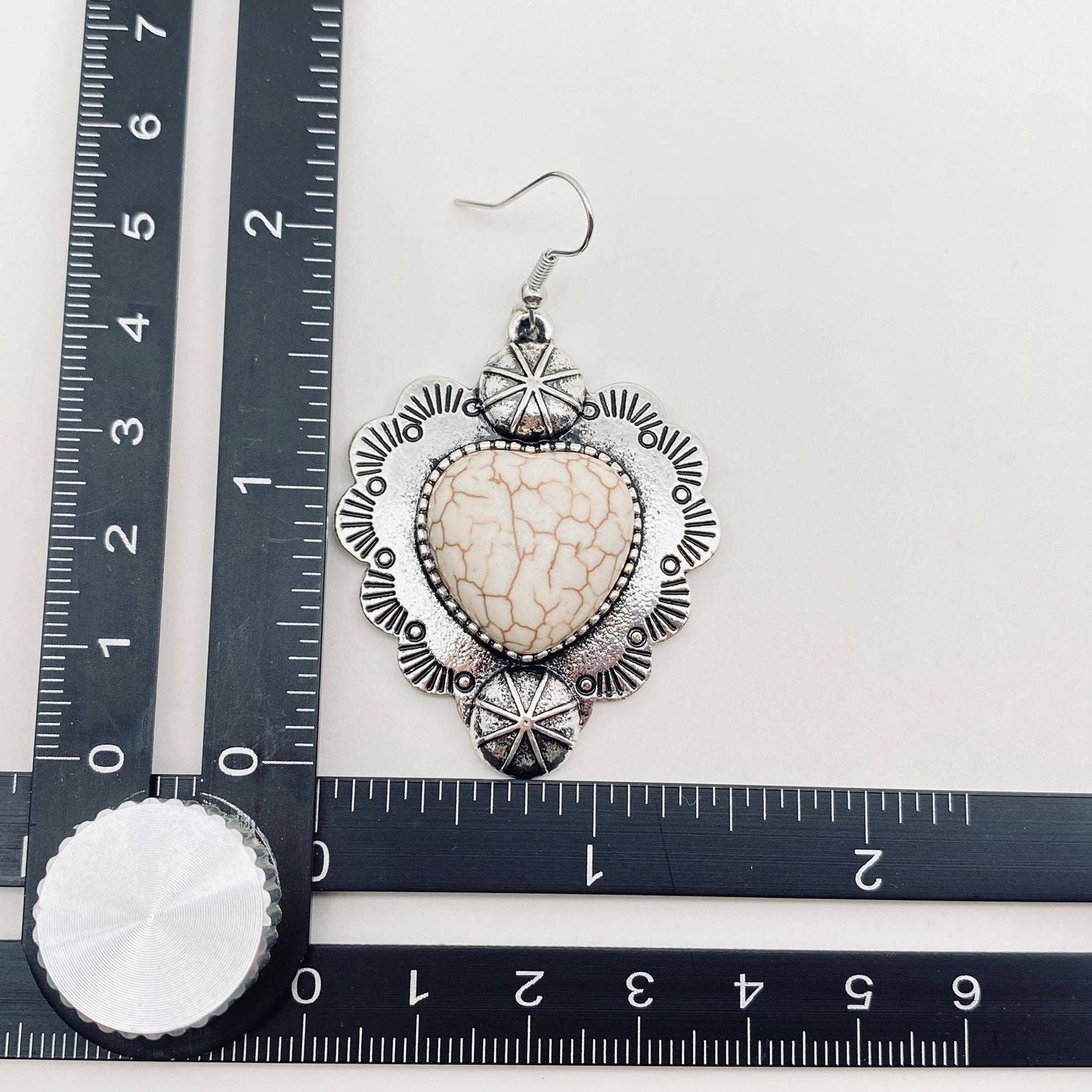 Heart-Shaped Turquoise Charm Dangle Earrings - WJ: Blue
