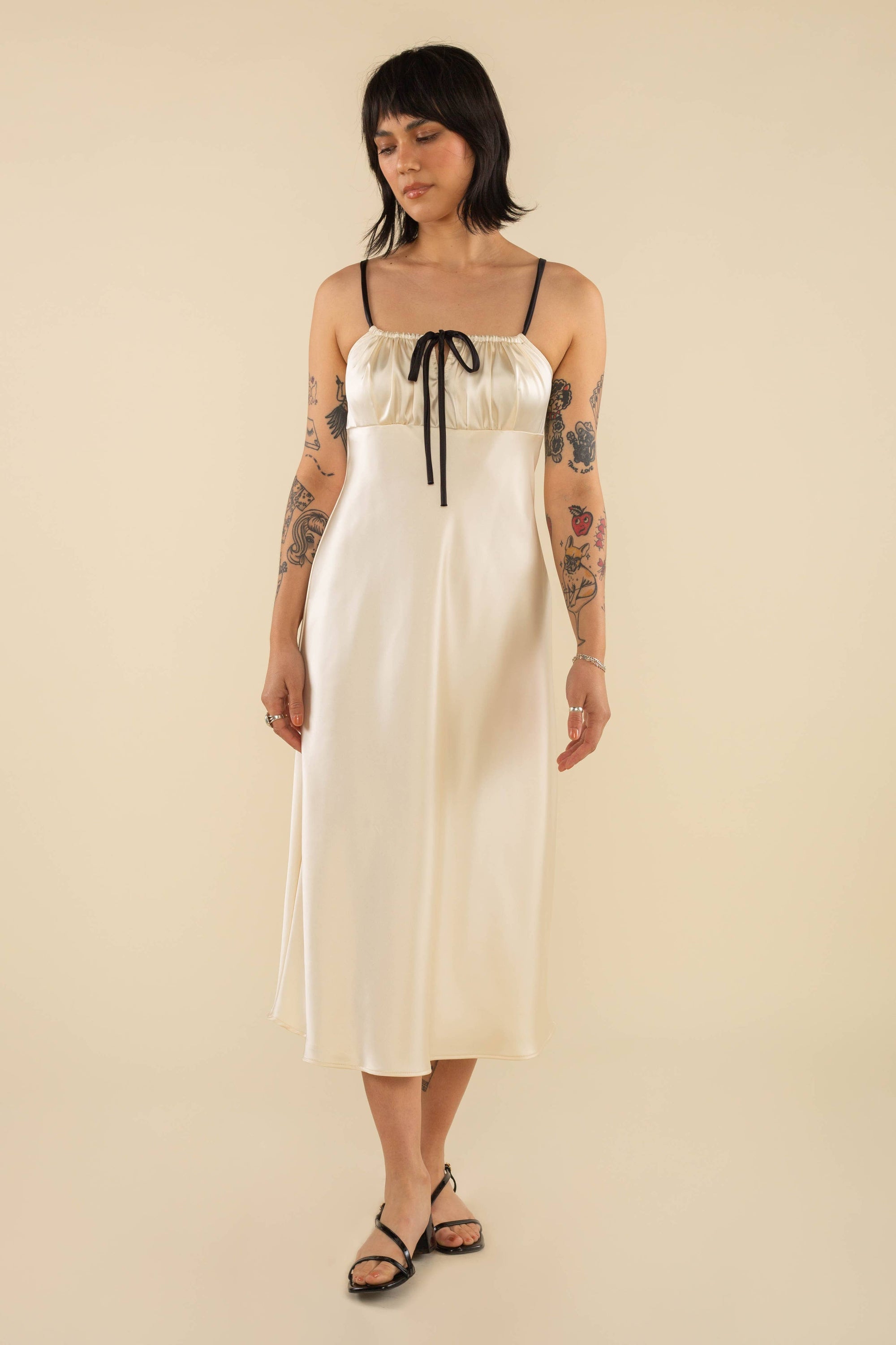 NLT Nat Contrast Tie Dress Black/Ecru 3XL