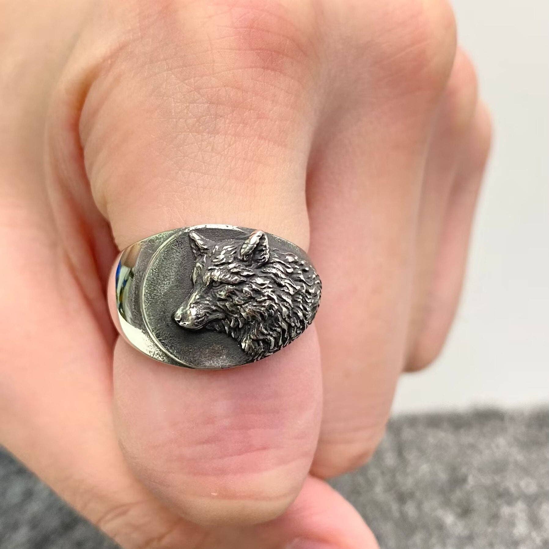 Men's Jewelry Stainless Steel Wolf Ring - MJ/MR: 9