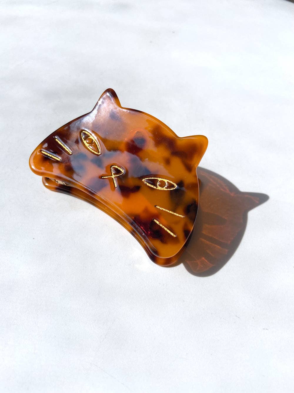 Solar Eclipse - Kitty Cat Shell Acetate Claw Clip | Eco-Friendly