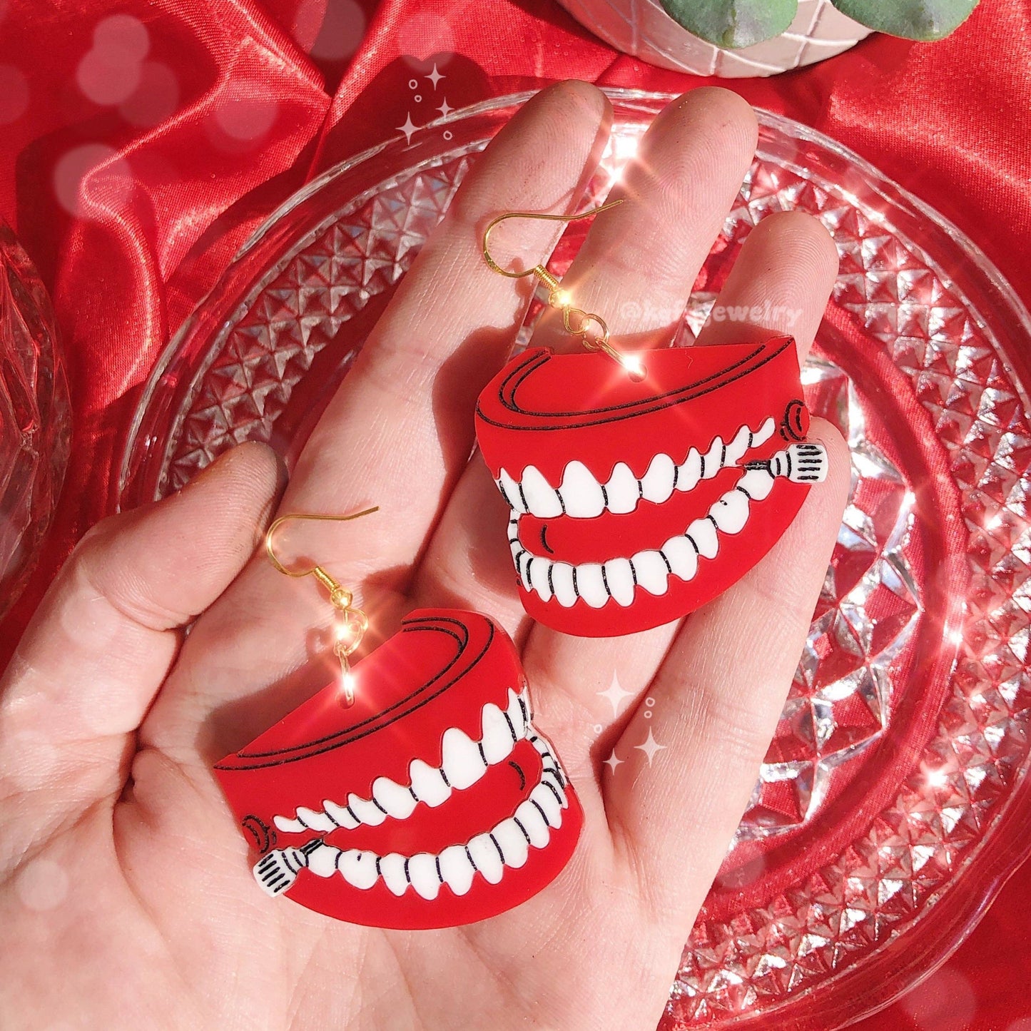 KGF Jewelry - Chattering Teeth