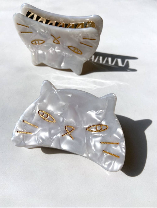 Solar Eclipse - White Kitty Cat Shell Acetate Claw Clip | Eco-Friendly