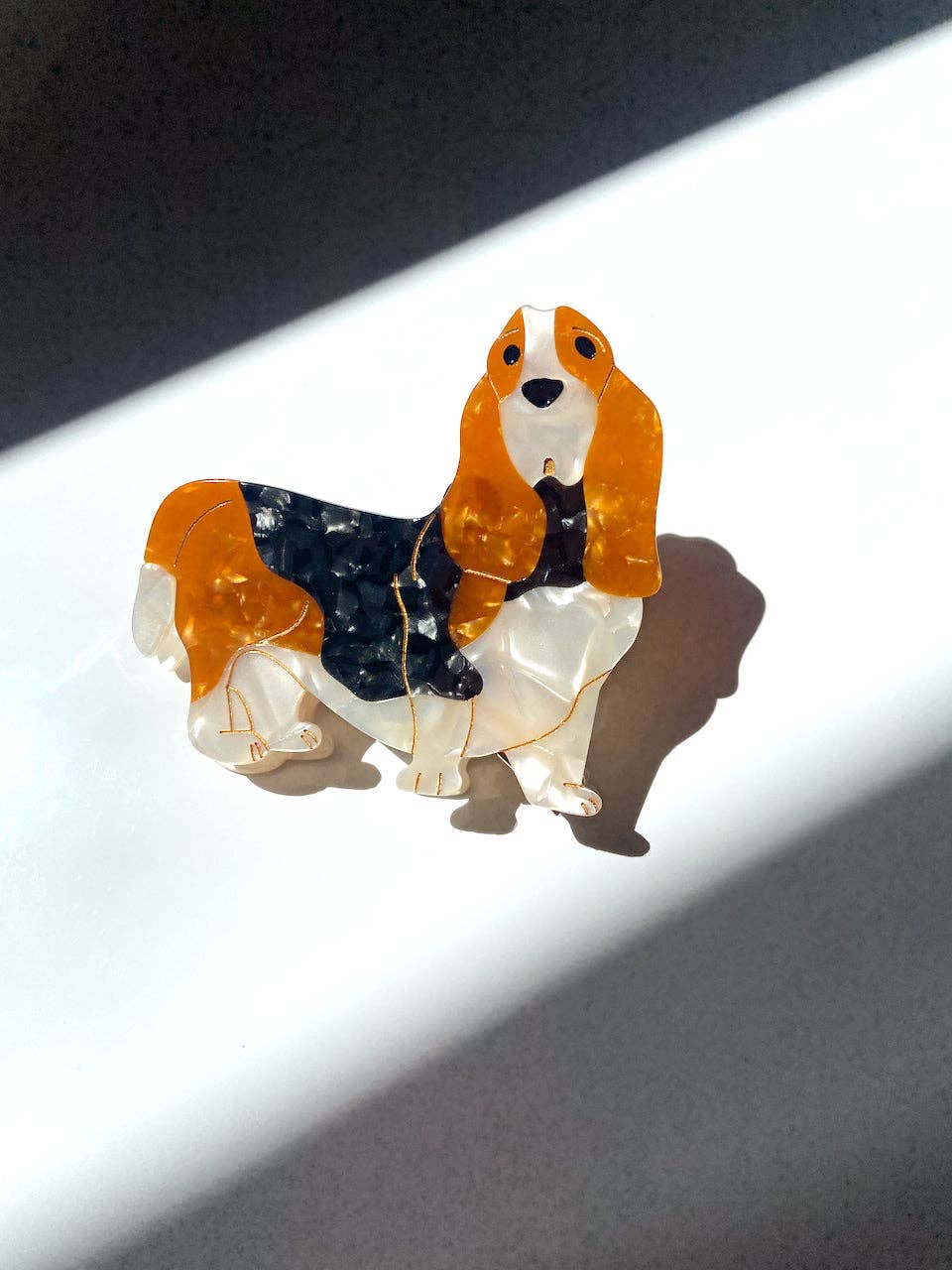 Solar Eclipse - Hand-painted Basset Hound Dog Claw Hair Clip | Eco-Friendly
